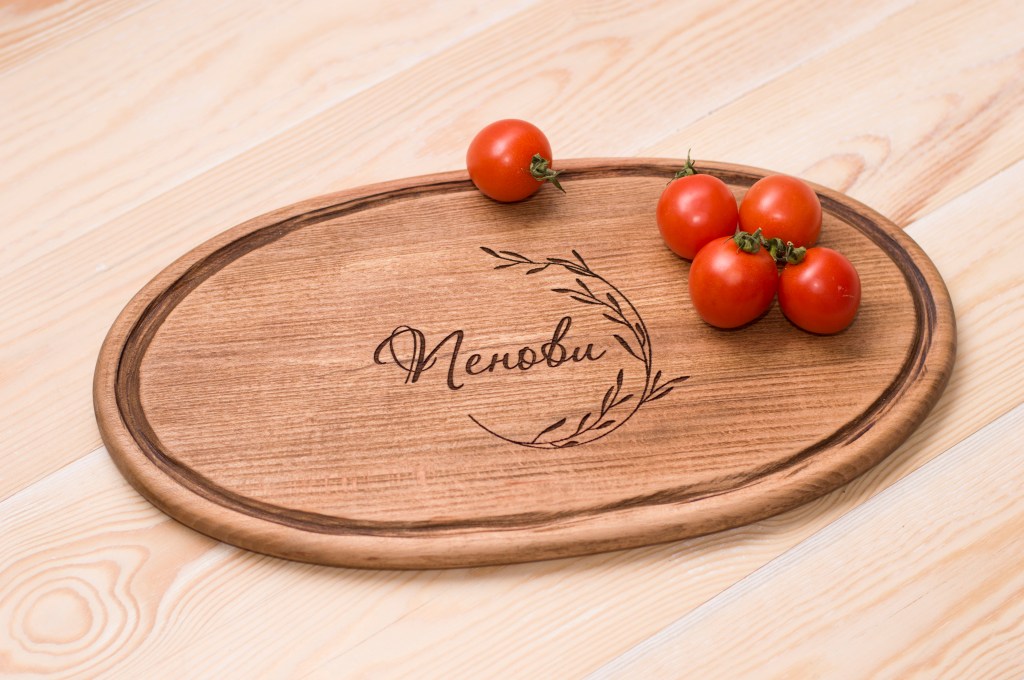 Дървена дъска за рязане / Wooden cutting&nbsp;board