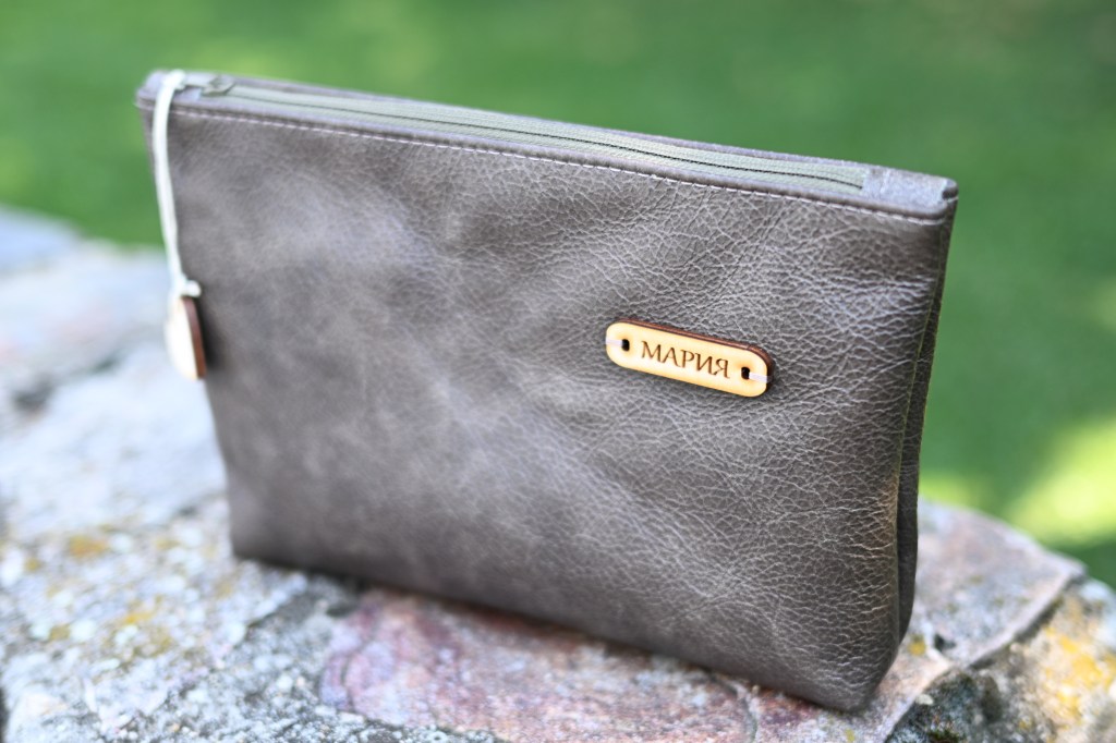 Кожен несесер / Leather makeup&nbsp;bag